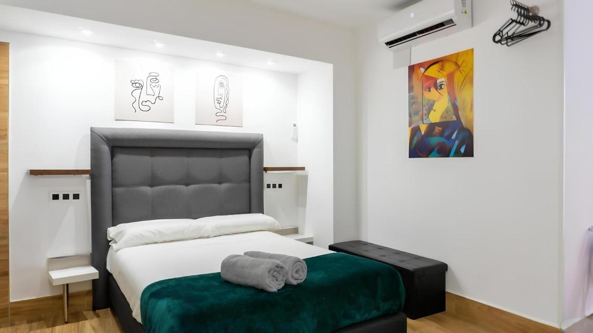 Ilustre Rooms Малага Экстерьер фото