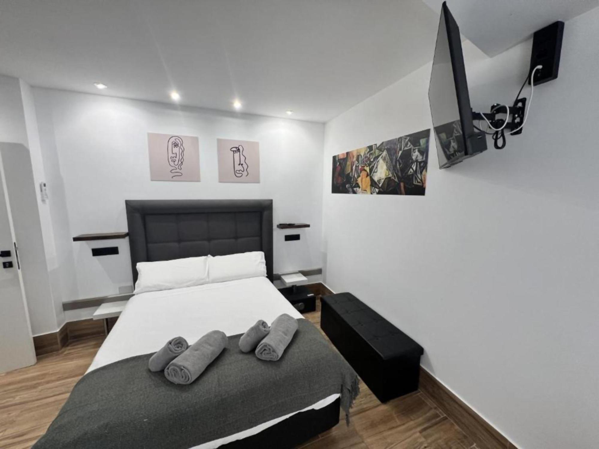 Ilustre Rooms Малага Экстерьер фото