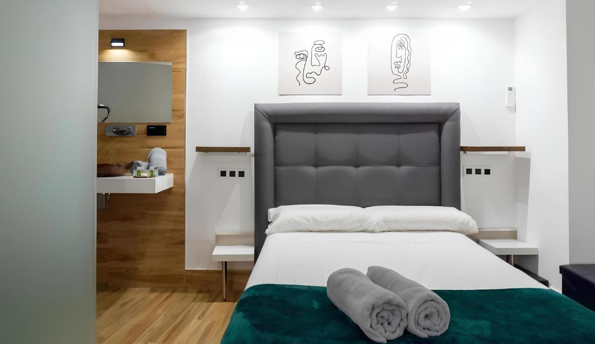 Ilustre Rooms Малага Экстерьер фото