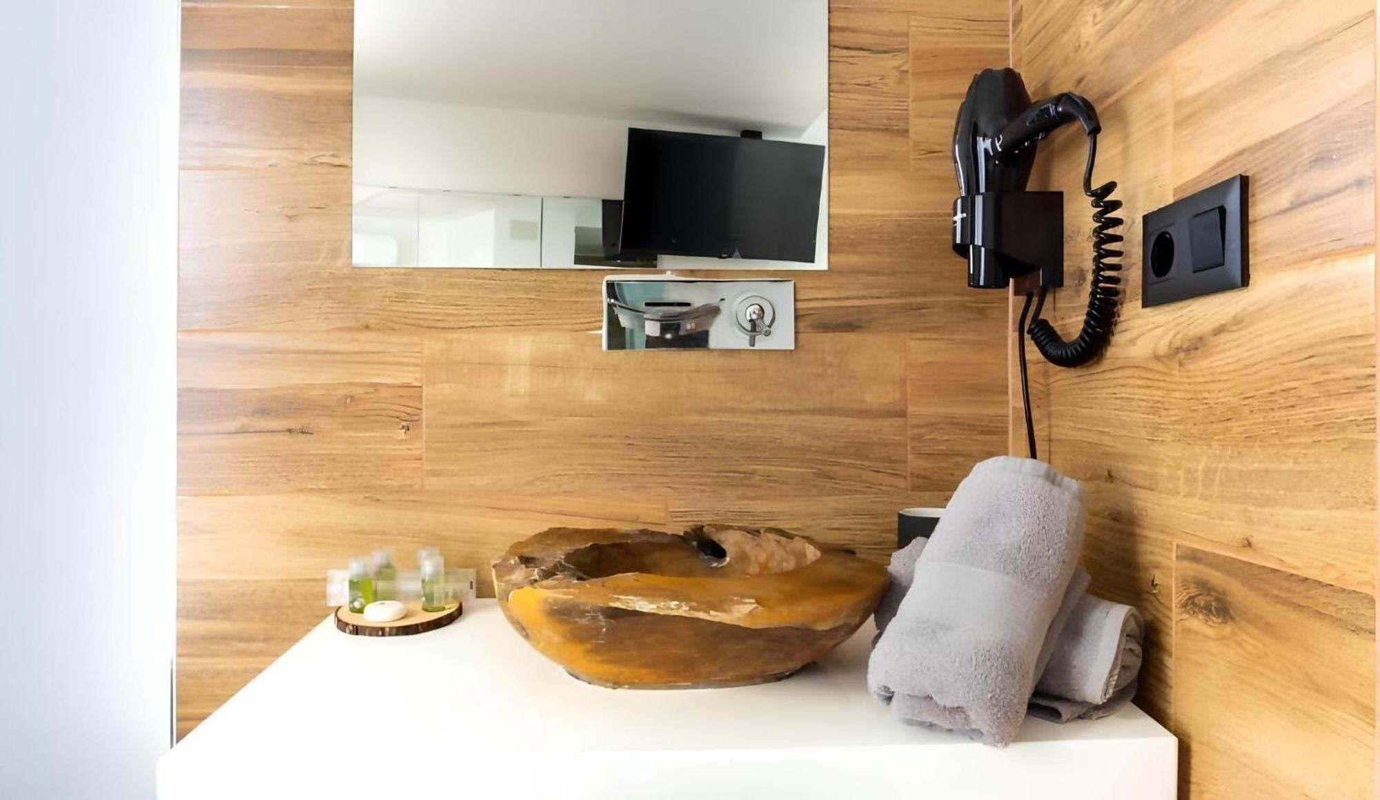 Ilustre Rooms Малага Экстерьер фото
