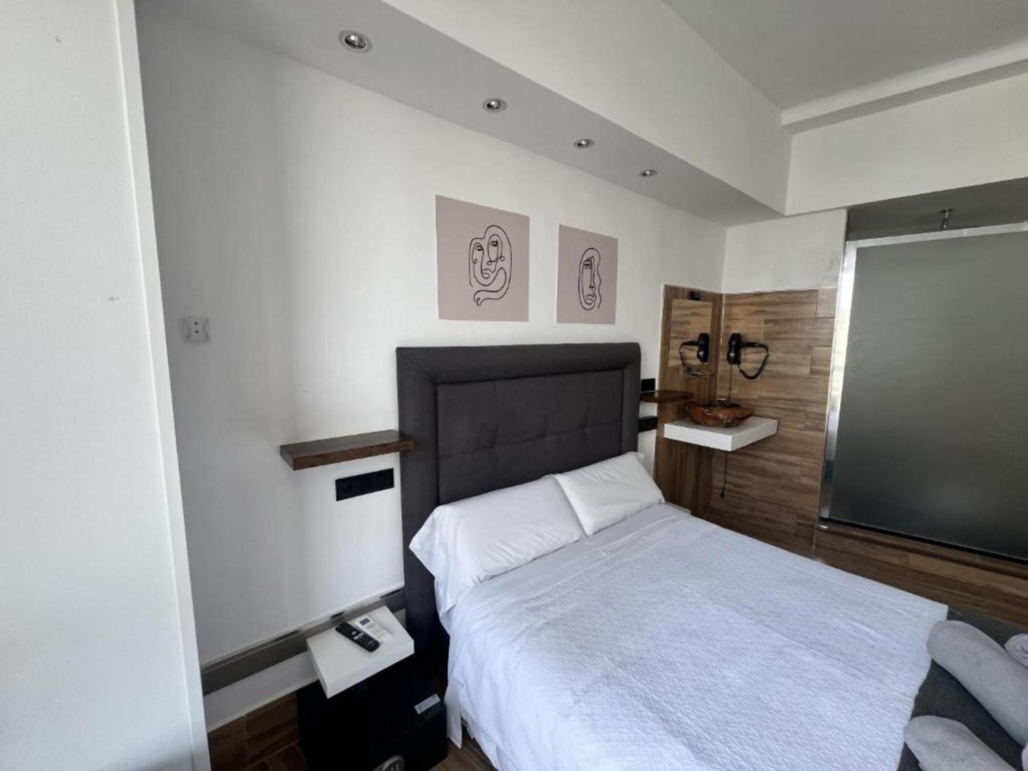 Ilustre Rooms Малага Экстерьер фото